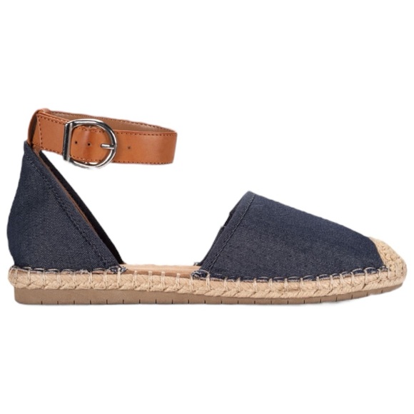 Style Co Paminaa Flat Sandals Navy Denim, NEW - Picture 2 of 5